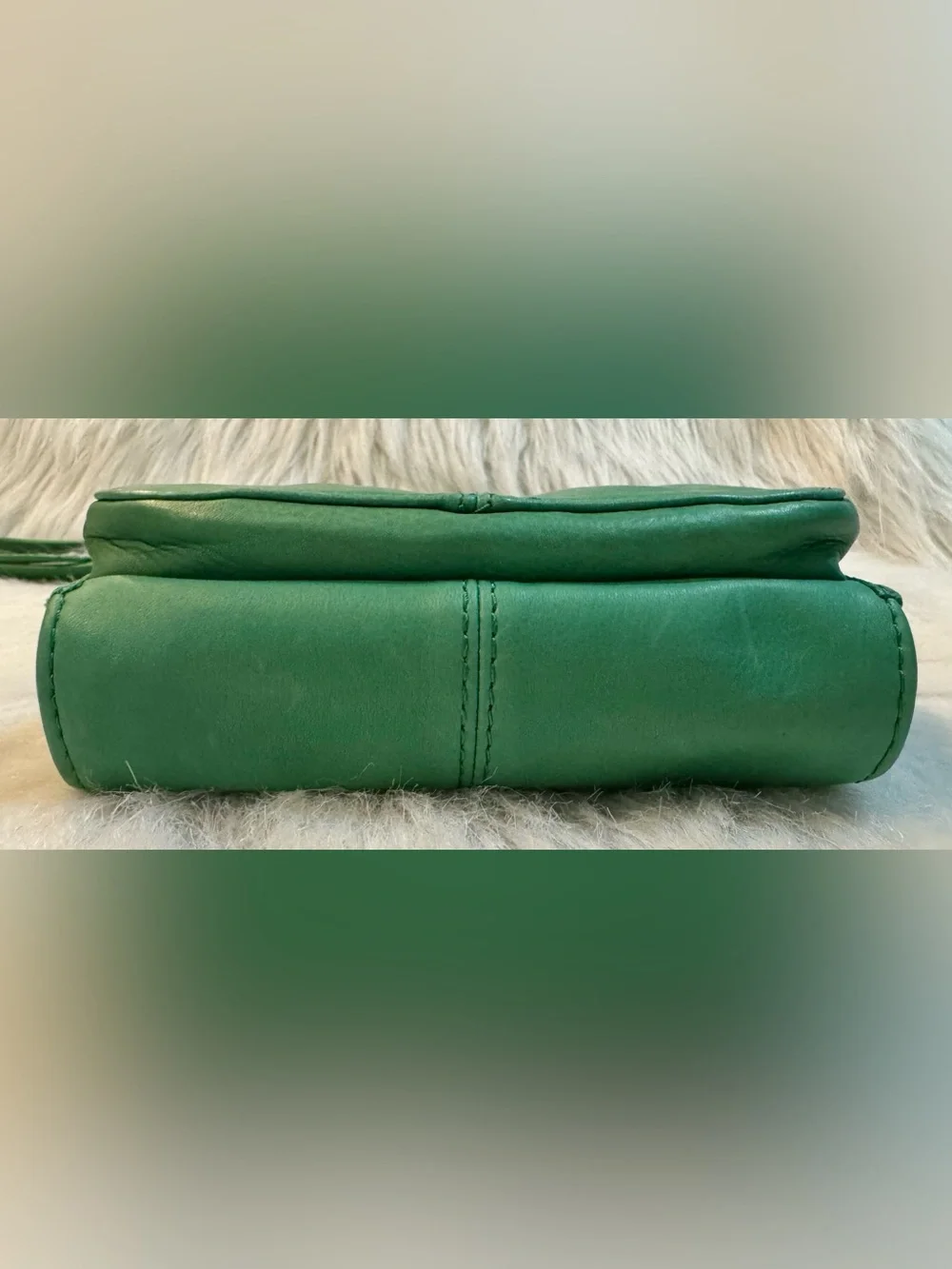 American Leather Co. Kansas Crossbody Calf Leather Vibrant Green EUC